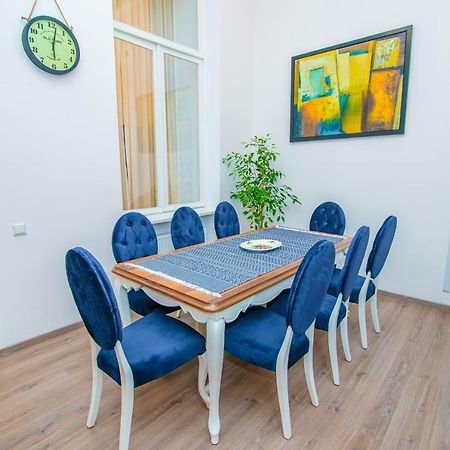 Solo Apartment In City Center 第比利斯 外观 照片